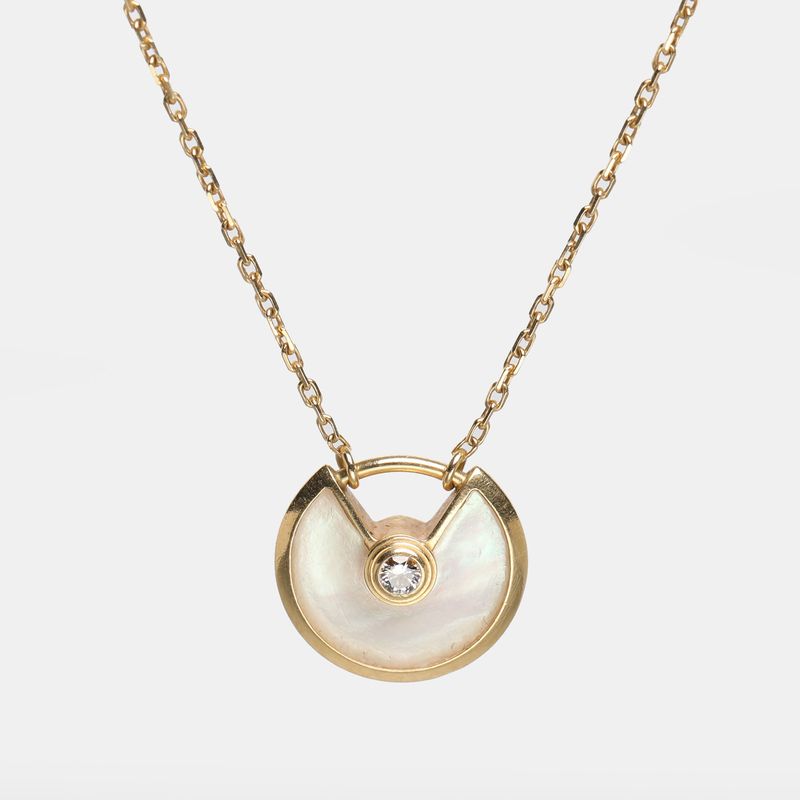 Cartier Amulette De Cartier Mother Of Pearl Diamond 18k Yellow Gold Pendant